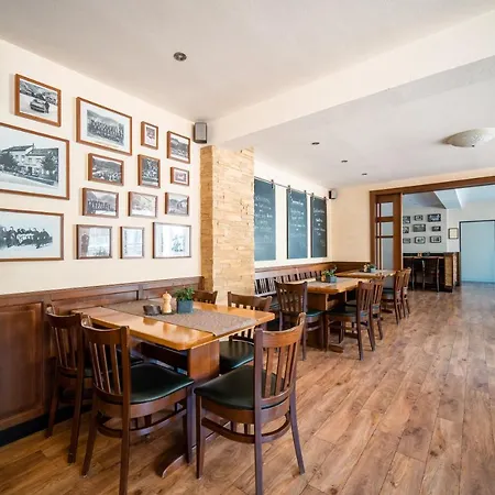 Hotell Hotel-restaurant Langen 3*